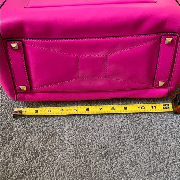 Kate Spade Oversized Pink Trapezoid Handbag - Picture 13 of 14
